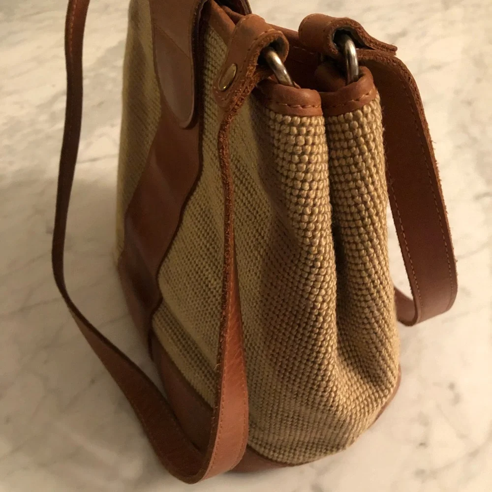 Waterbury Leatherworks Purse Leather Made in Connecticut - Picture 3 of 10